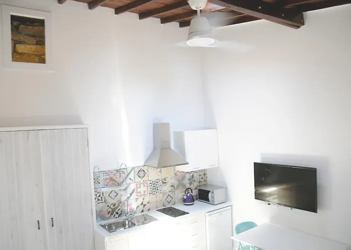 Tatil Evi The Stable Limasol